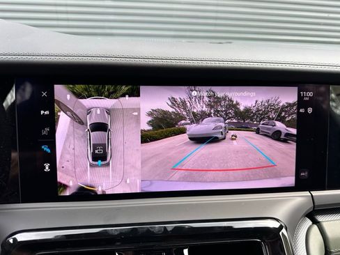 Used 2025 Porsche Panamera image 26