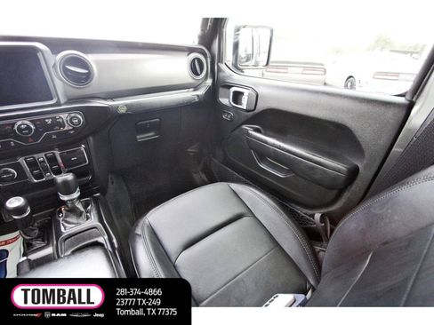 Used 2022 Jeep Gladiator Sport image 11