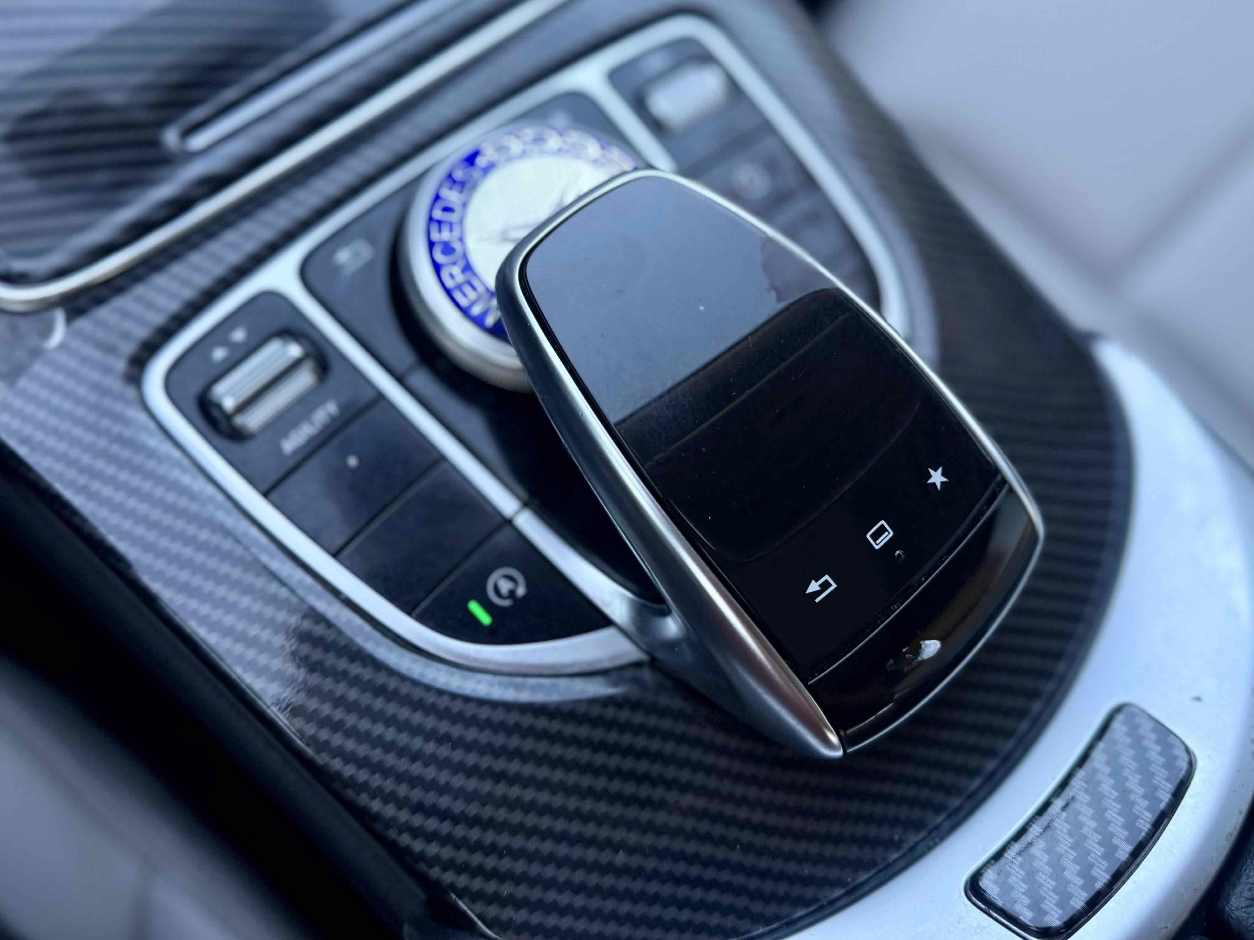 Used 2015 Mercedes-Benz C 300 Sedan image 29
