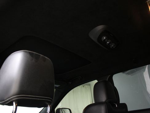 Used 2021 Dodge Durango SRT w/ Premium Interior Group AWD/4WD image 28