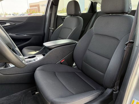 Certified 2025 Chevrolet Malibu LT image 22