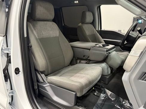 Used 2023 Ford F250 XLT image 32