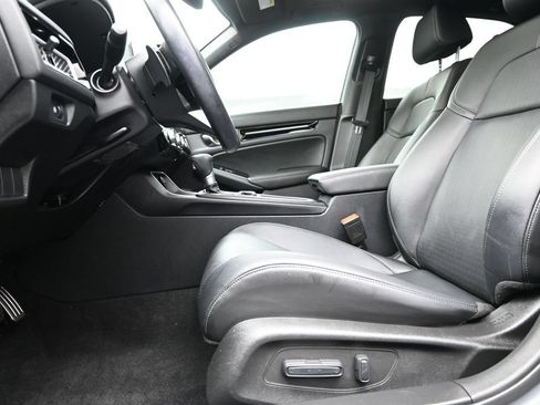 Certified 2025 Honda Civic Sport Touring image 15