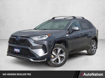 Used 2021 Toyota RAV4 SE w/ Weather & Moonroof Package