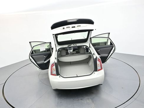 Used 2015 Toyota Prius Four image 36