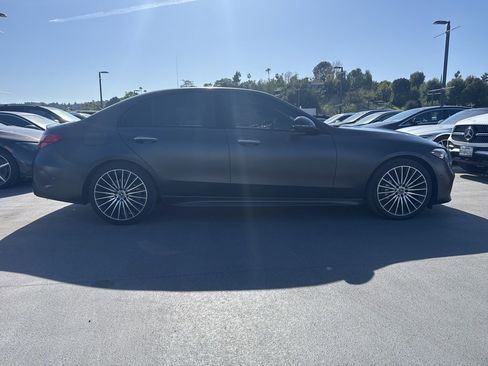 Used 2024 Mercedes-Benz C 300 Sedan image 4