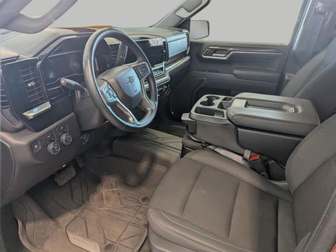Used 2024 Chevrolet Silverado 1500 RST AWD/4WD image 38