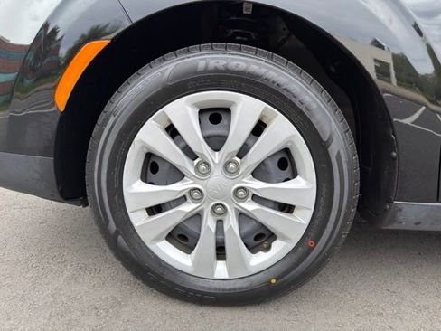 Used 2021 Kia Soul LX FWD image 25