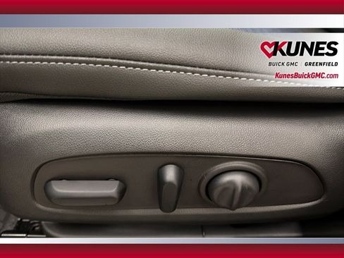 New 2026 Buick Envista Sport Touring w/ Convenience I Package FWD image 18