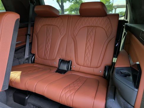 Certified 2024 BMW X7 M60i w/ Executive Package image 44