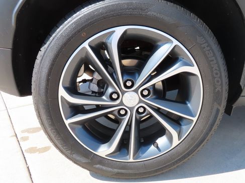 Used 2023 Buick Encore GX Select image 10