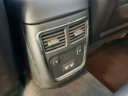 Used 2022 Dodge Charger SRT Hellcat image 27