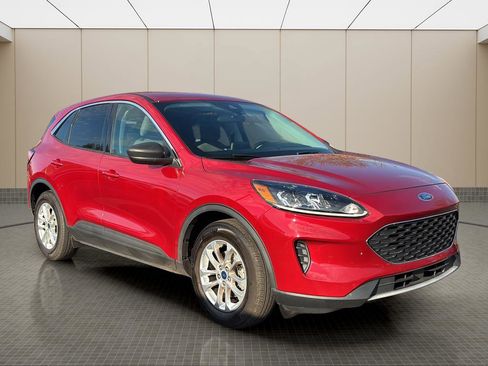 Used 2022 Ford Escape SE w/ Convenience Package FWD image 7
