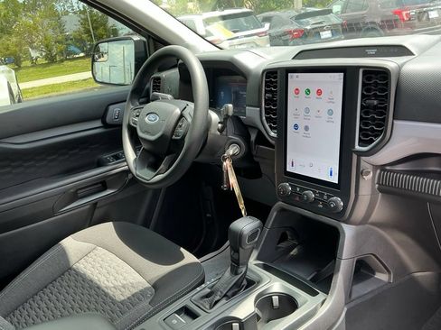 Used 2025 Ford Ranger XL RWD image 27
