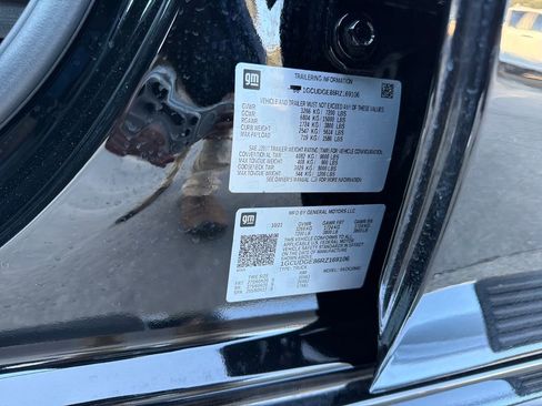 Used 2024 Chevrolet Silverado 1500 LTZ w/ Z71 Off-Road Package image 31