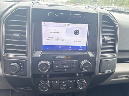 Used 2020 Ford F150 XLT image 12