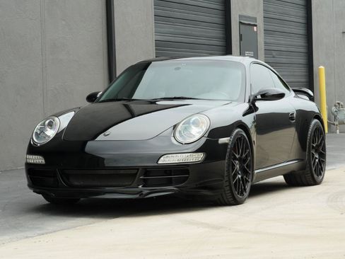 Used 2006 Porsche 911 Carrera S RWD image 8