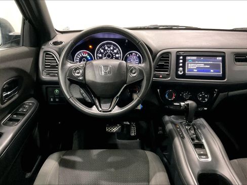Used 2019 Honda HR-V Sport image 17