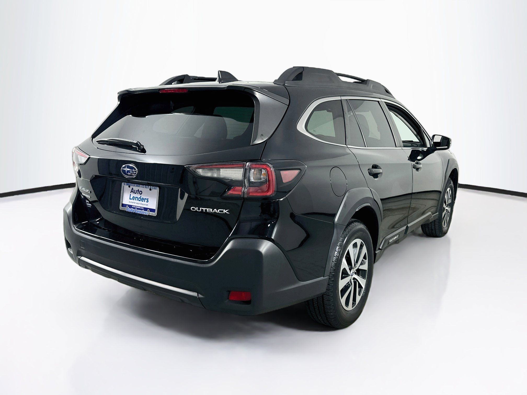 Used 2024 Subaru Outback Premium AWD/4WD image 5