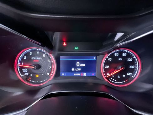 Used 2021 Chevrolet TrailBlazer RS w/ Sun and Liftgate Package AWD/4WD image 22