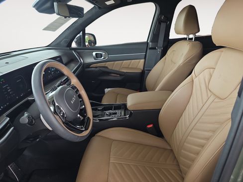 Used 2025 Kia Sorento SX Prestige w/ Olive Brown Leather Package image 21