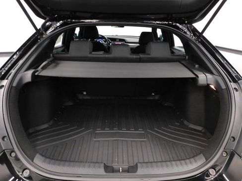 Used 2018 Honda Civic Sport image 11