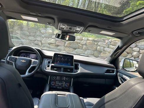 Used 2023 Chevrolet Tahoe Premier AWD/4WD image 29