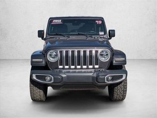 Used 2019 Jeep Wrangler Unlimited Sahara video 2