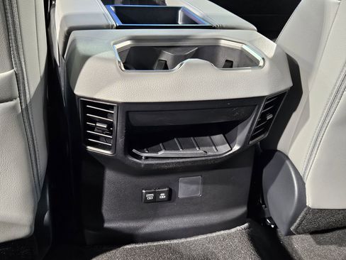 Certified 2025 Toyota Tundra Limited image 37