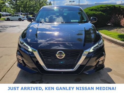 Used 2020 Nissan Altima 2.5 SV AWD/4WD image 8