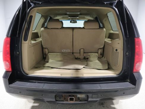 Used 2013 GMC Yukon XL SLT w/ SLT-2 Equipment Package image 21