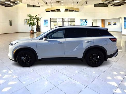 Certified 2025 INFINITI QX60 Luxe w/ Black Edition AWD/4WD image 4