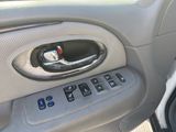 Used 2006 Buick Rainier CXL image 4