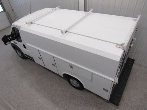 Used 2016 RAM ProMaster 2500 w/ Premium Appearance Group FWD image 6