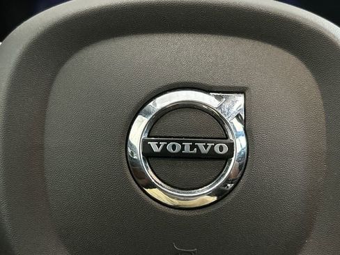 Certified 2023 Volvo S60 B5 Ultimate w/ Climate Package image 26