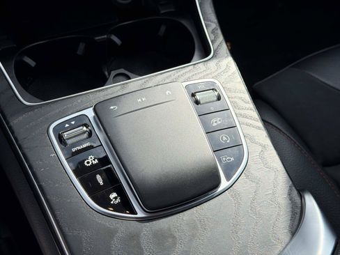Used 2021 Mercedes-Benz GLC 43 AMG 4MATIC image 27