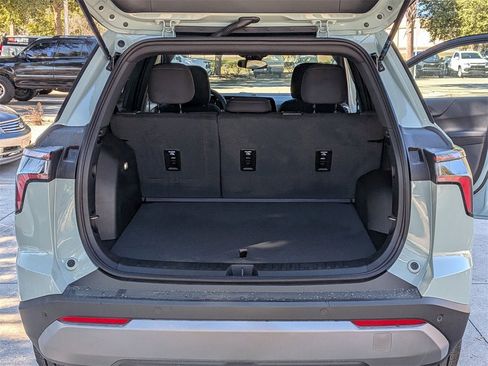 New 2026 Chevrolet Equinox LT image 22