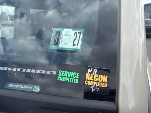Used 2025 Ford Bronco Outer Banks image 13
