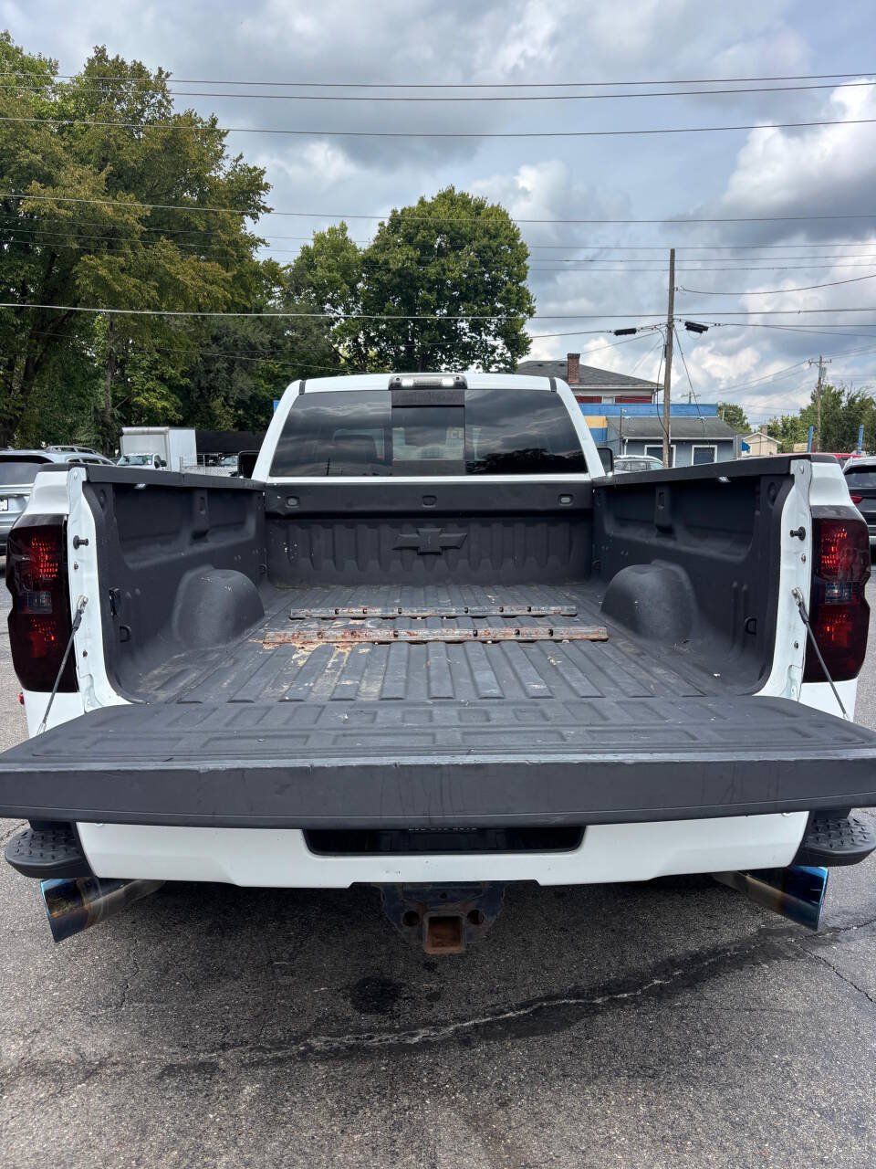 Used 2015 Chevrolet Silverado 3500 High Country w/ Duramax Plus Package AWD/4WD image 14