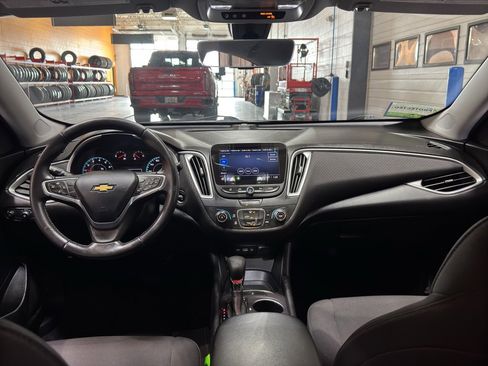 Used 2022 Chevrolet Malibu RS w/ LPO, Convenience Package 1 image 12