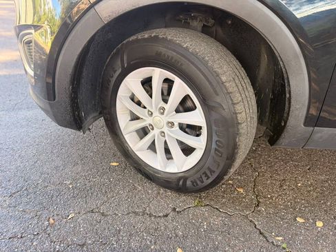 Used 2016 Kia Sorento L FWD image 9