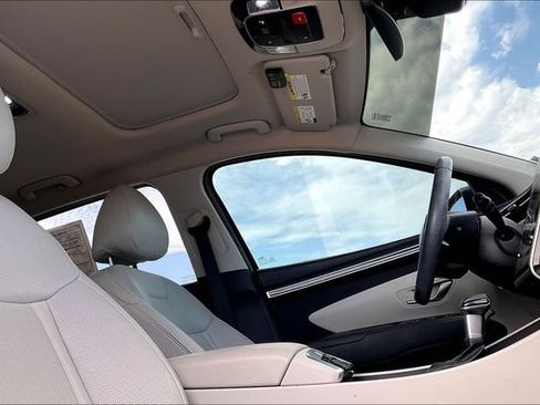 Used 2023 Hyundai Tucson SEL w/ Convenience Package FWD image 25
