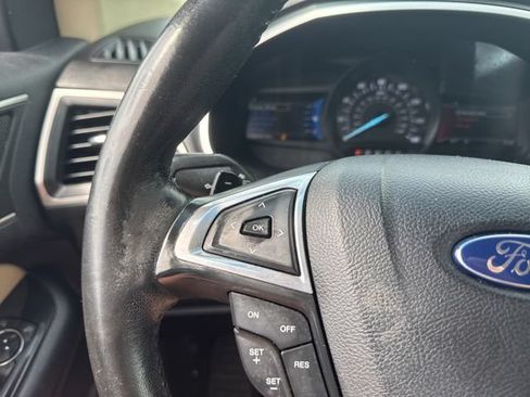 Used 2015 Ford Edge SEL w/ Equipment Group 201A AWD/4WD image 27