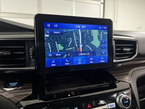 Used 2022 Ford Explorer Limited image 42
