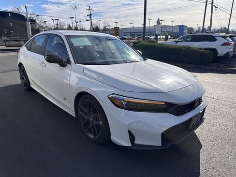 Used 2025 Honda Civic Sport image 17