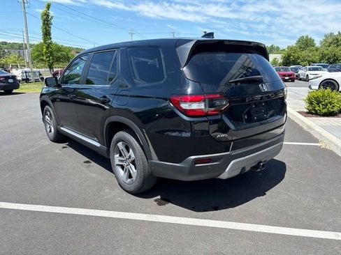 Used 2023 Honda Pilot EX-L image 9