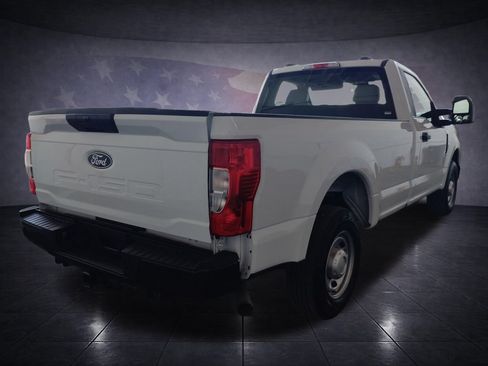 Used 2021 Ford F250 XL w/ Power Equipment Group RWD image 5