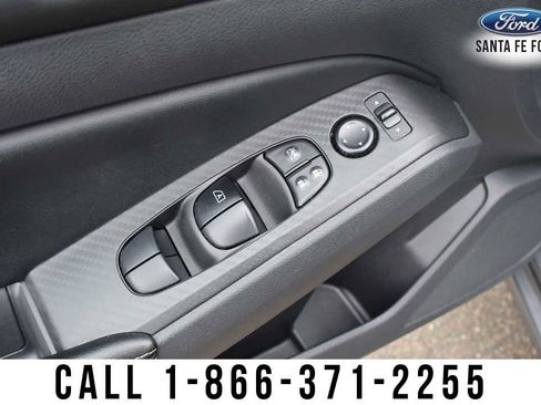 Used 2024 Nissan Altima 2.5 SV image 8