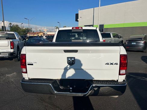 Used 2020 RAM 1500 Classic SLT image 6
