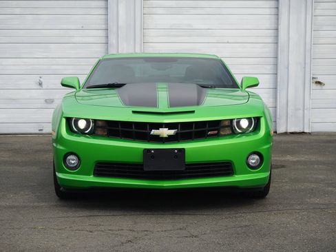 Used 2011 Chevrolet Camaro SS w/ RS Package RWD image 9